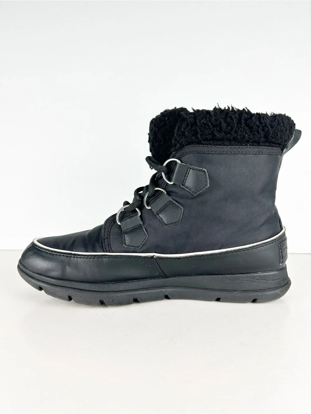 Sorel Explorer Carnival Black Cozy Waterproof Sporty Lightweight Boot